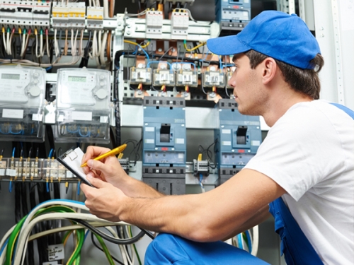 Adapazarı'nın Elektrikçisi!